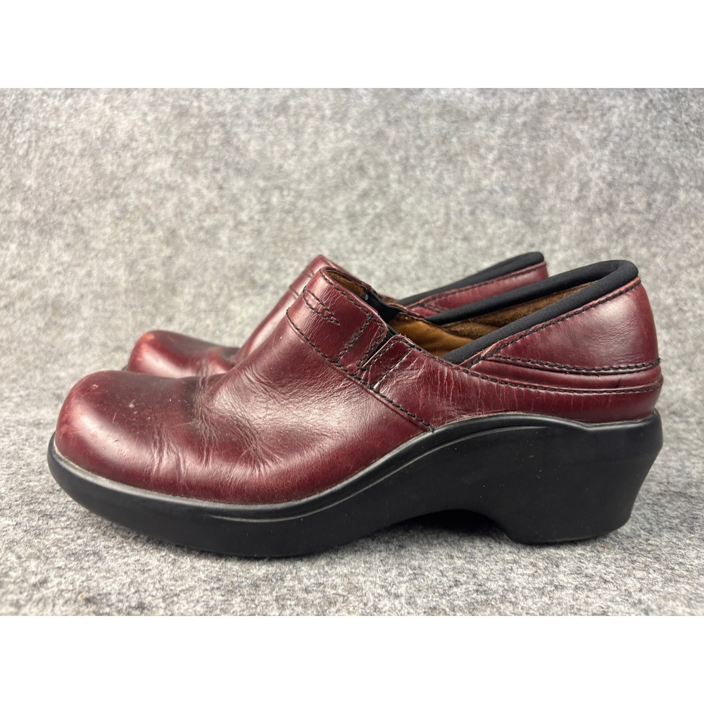 Ariat Clogs Women 8.5B Burgundy Leather Slip On Comfort Wedge Shoes